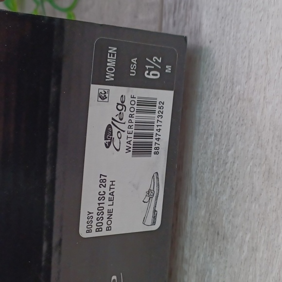 Aqua College Bossy Bone Leather Waterproof Loafer NIB - Picture 7 of 9